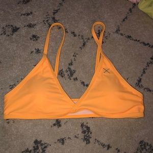 Boutine la orange/yellow top